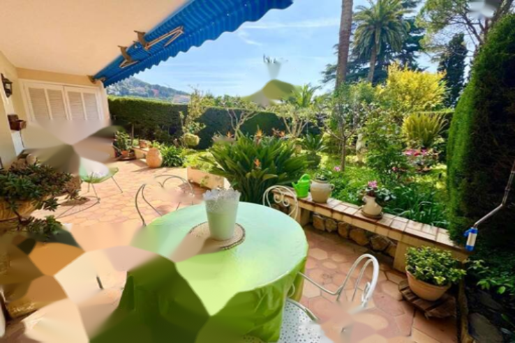 Квартира в Каннах, Франция, 100 м² - фото 1