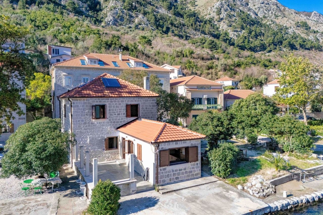 Дом в Которе, Черногория, 130 м² - фото 5