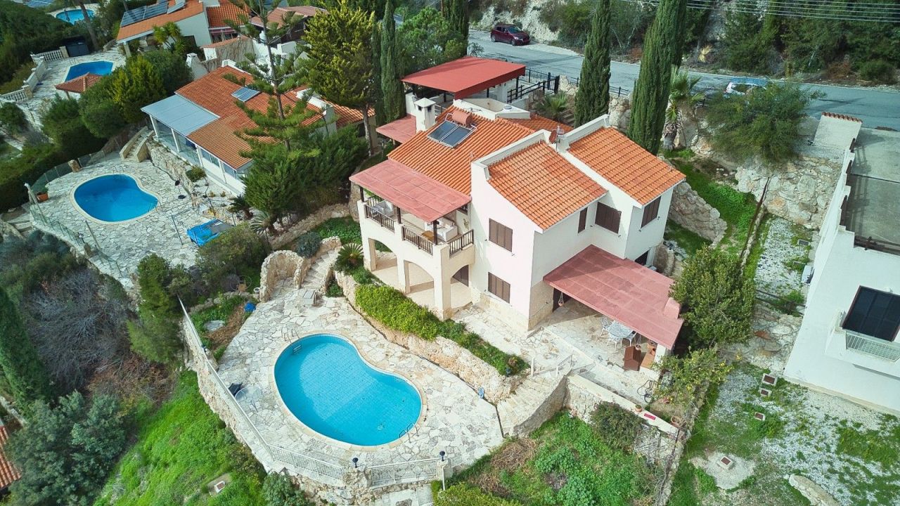 Вилла в Пафосе, Кипр, 224 м² - фото 1