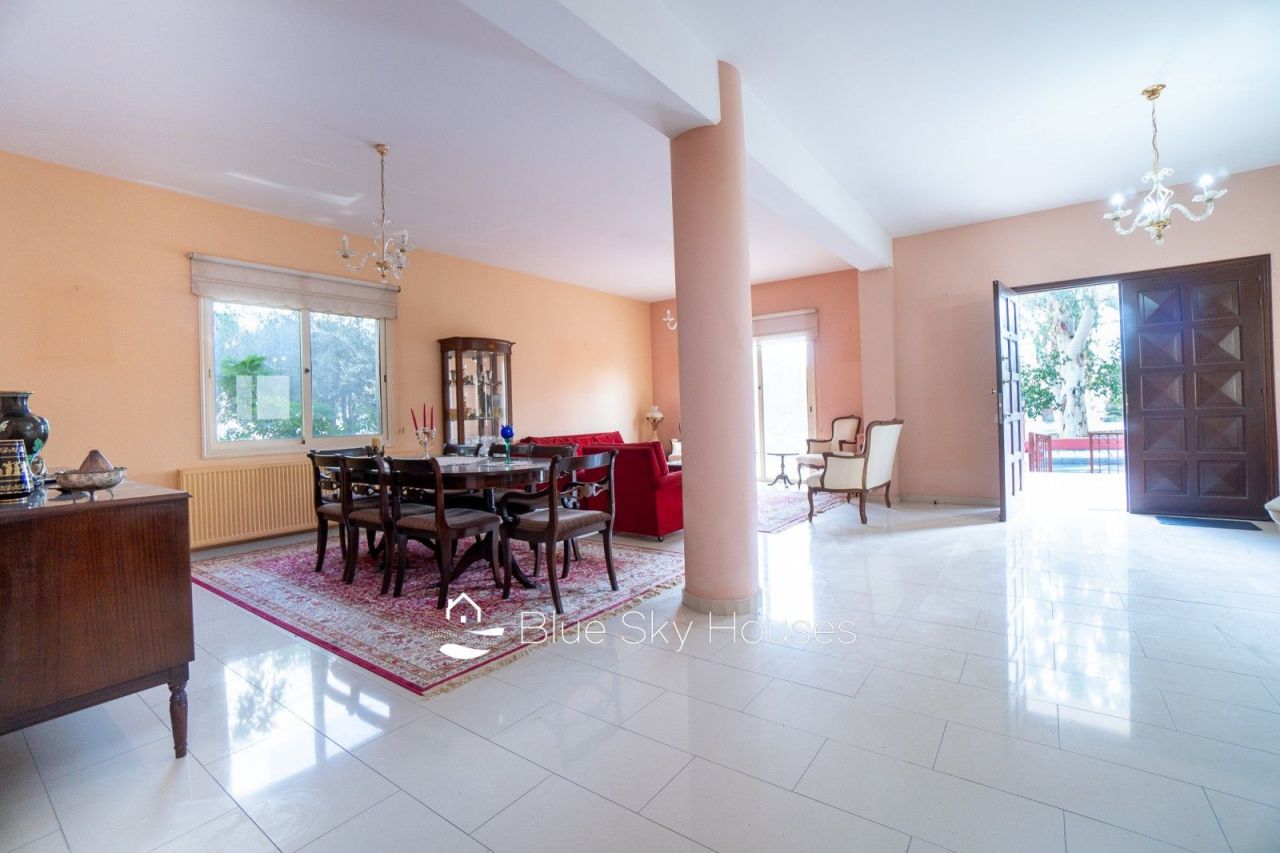 Вилла в Лимасоле, Кипр, 245 м² - фото 2