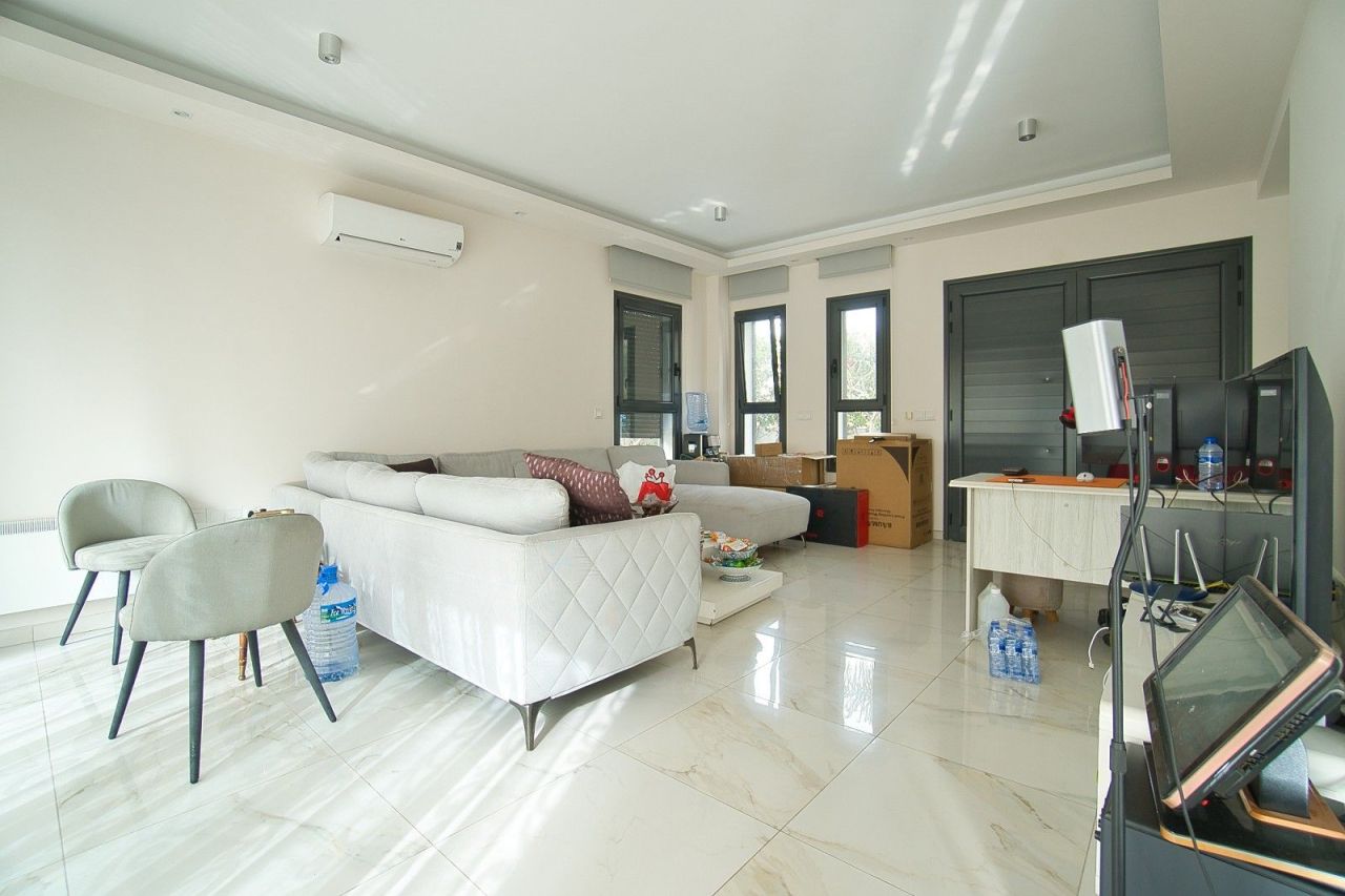 Вилла в Лимасоле, Кипр, 205 м² - фото 2