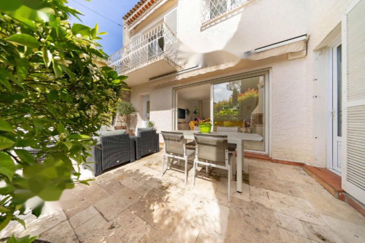 Квартира в Каннах, Франция, 122 м² - фото 2