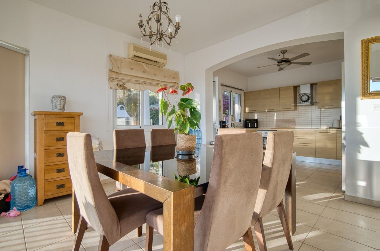 Вилла в Пафосе, Кипр, 249 м² - фото 7