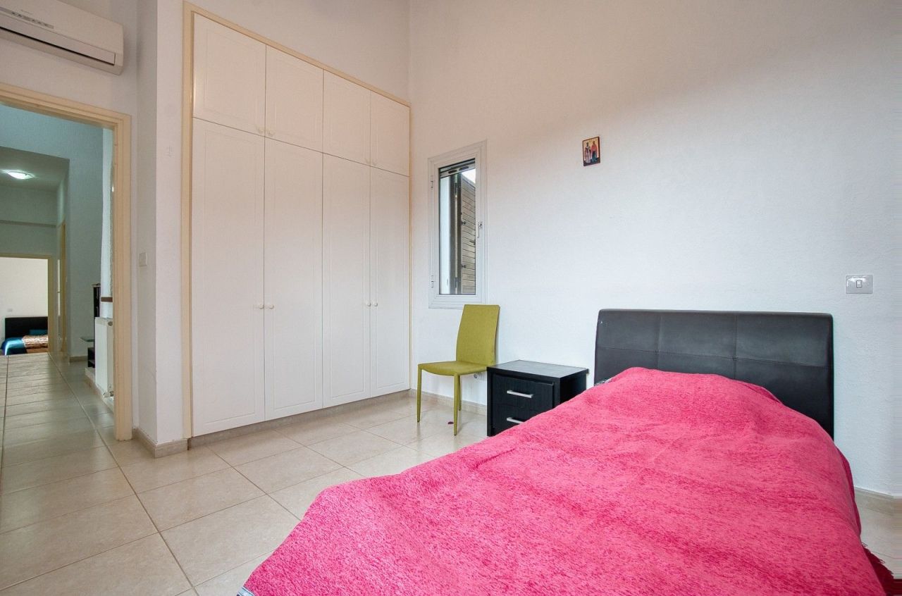 Вилла в Пафосе, Кипр, 224 м² - фото 12