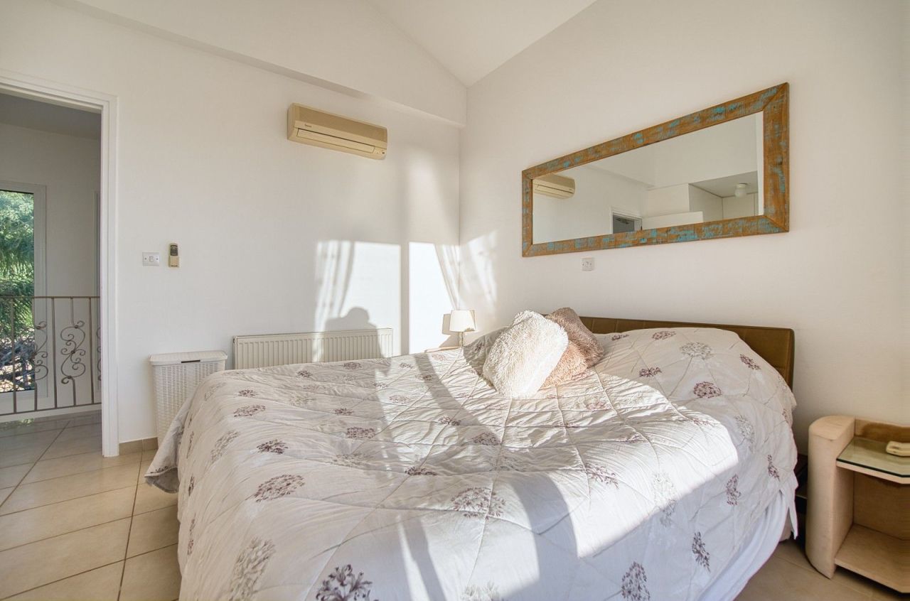 Вилла в Пафосе, Кипр, 249 м² - фото 12