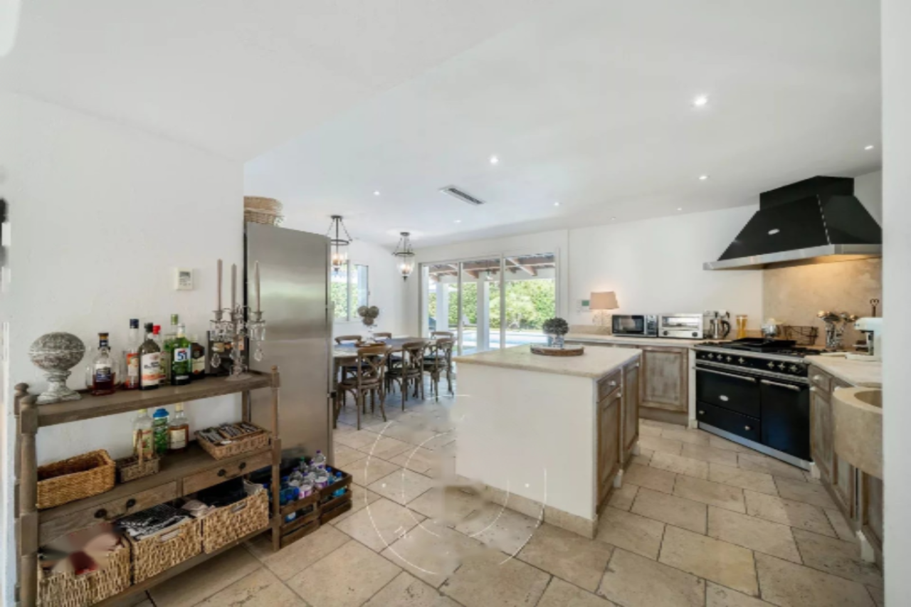 Квартира в Каннах, Франция, 234 м² - фото 3