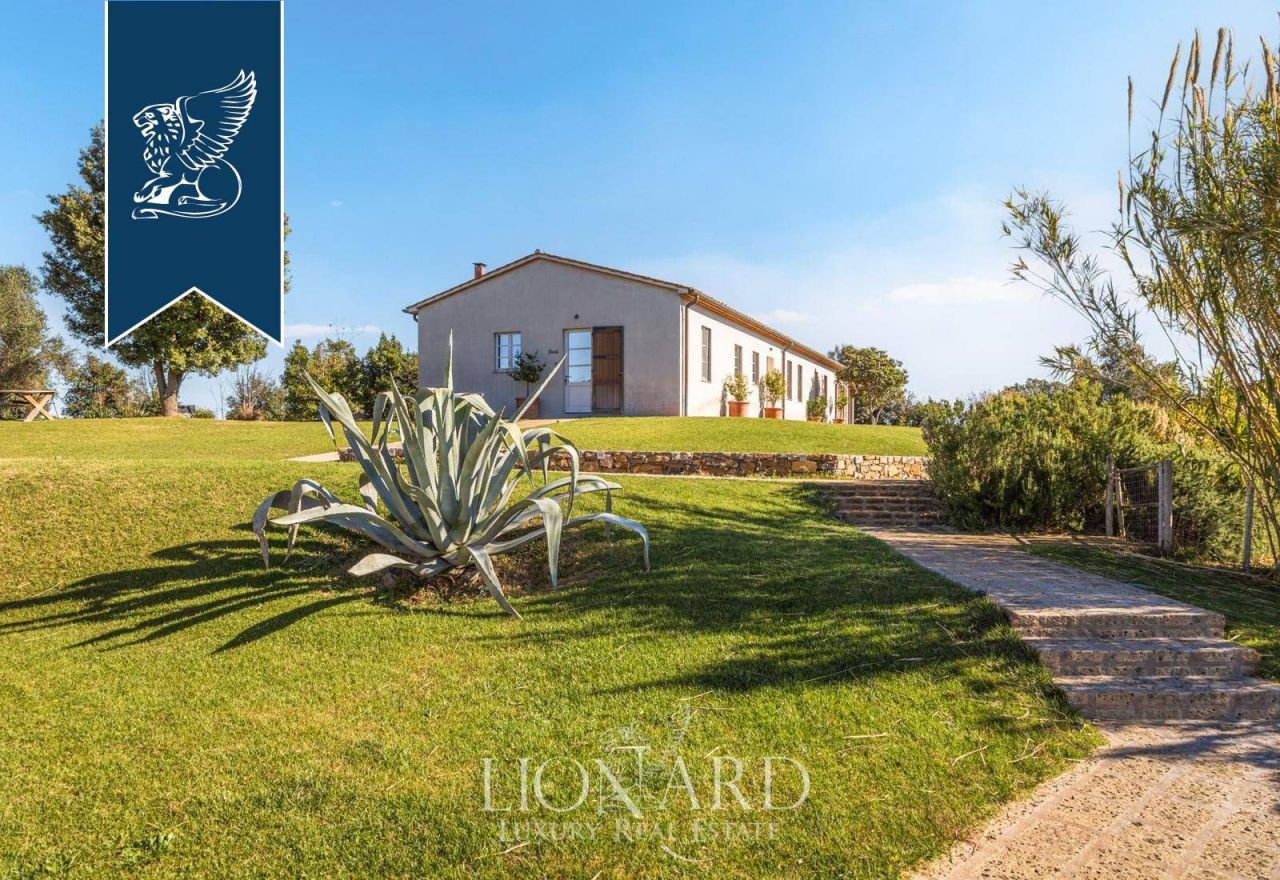 Ферма в Гроссето, Италия, 580 м² - фото 11