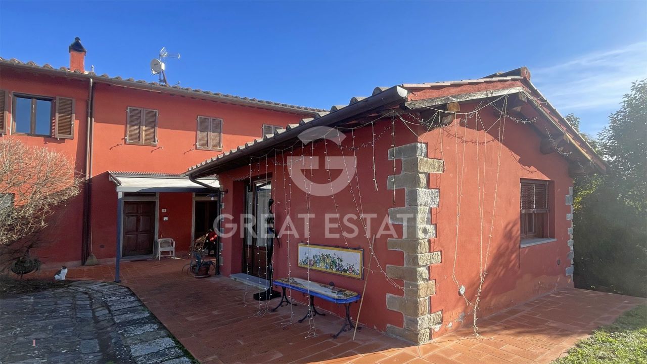 Дом Castelfranco Piandiscò, Италия, 511 м² - фото 6