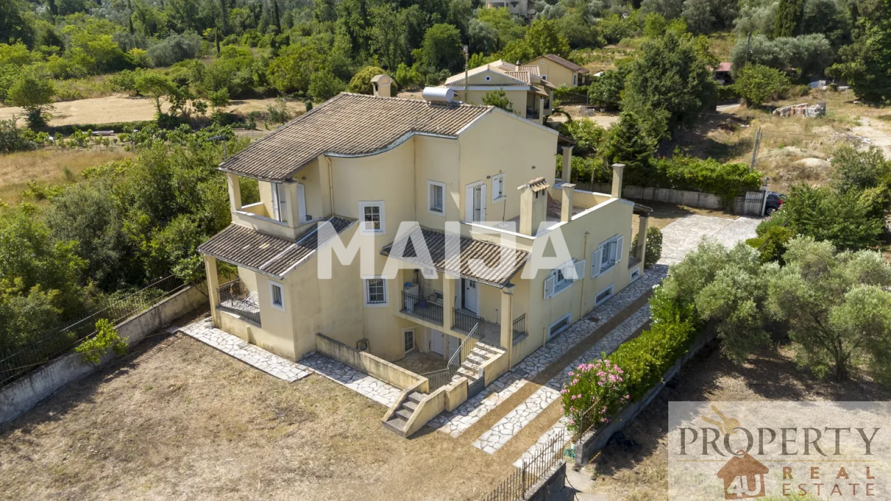 Дом на Корфу, Греция, 200 м² - фото 2