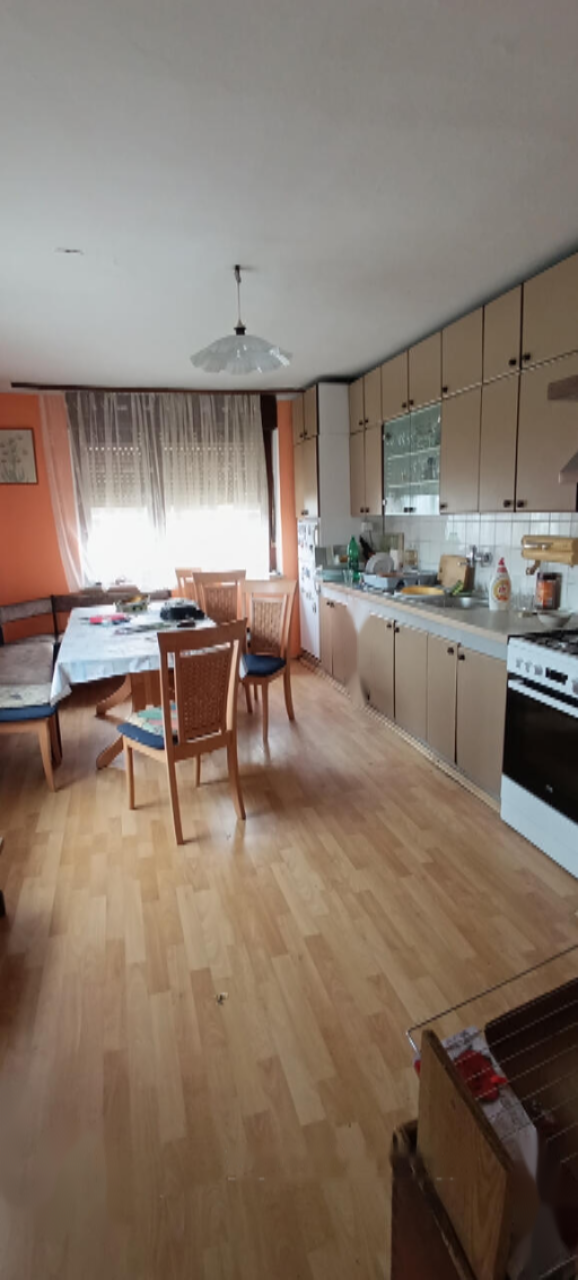 Ферма во Вранско, Словения, 2 392 м² - фото 4