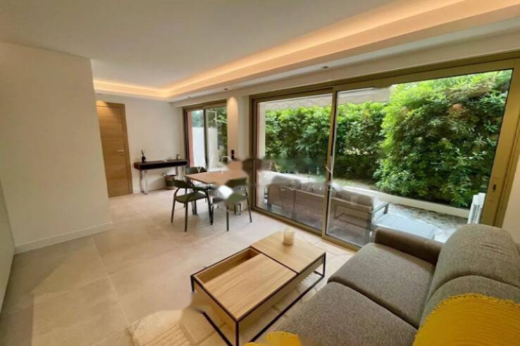 Квартира в Каннах, Франция, 34 м² - фото 2