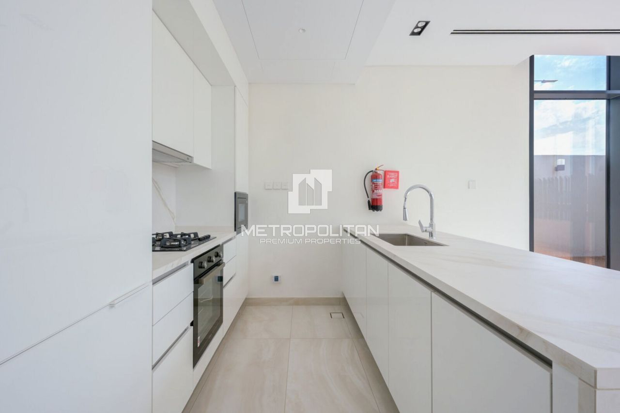 Таунхаус в Рас-эль-Хайме, ОАЭ, 234 м² - фото 7