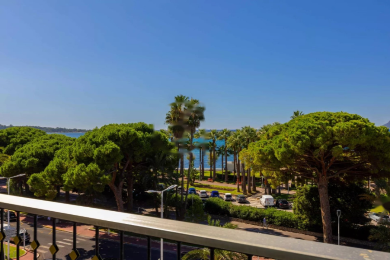 Квартира в Каннах, Франция, 95 м² - фото 11