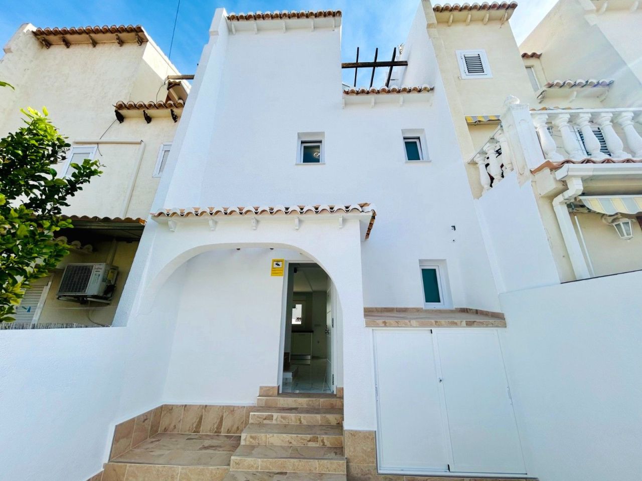 Таунхаус в Лос Балконесе, Испания, 78 м² - фото 1