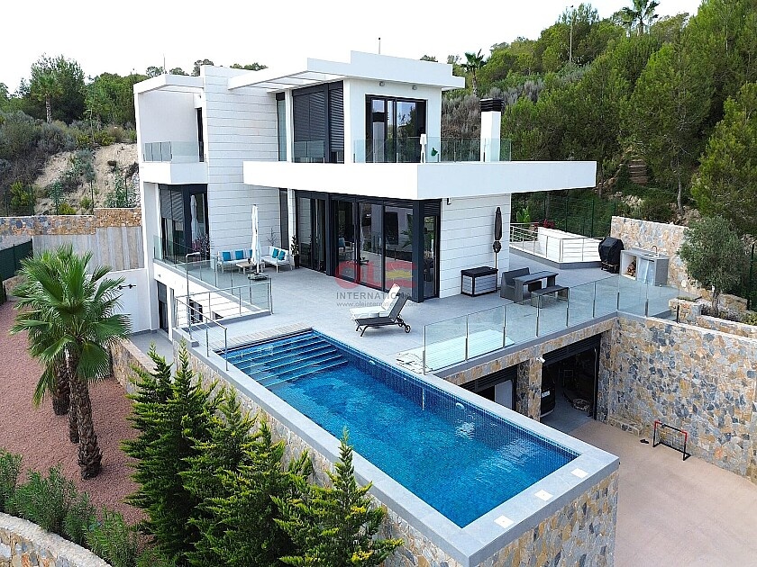 Вилла Colinas Golf, Испания, 363 м² - фото 1