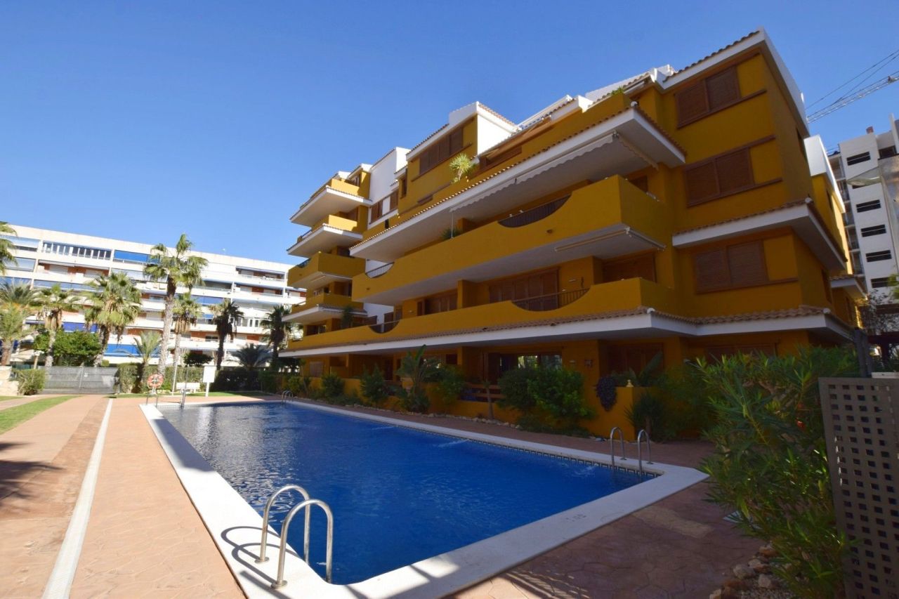 Апартаменты в Пунта Приме, Испания, 110 м² - фото 2