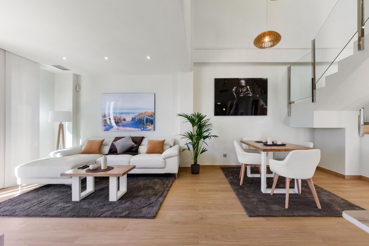 Вилла в Рохалесе, Испания, 129 м² - фото 2