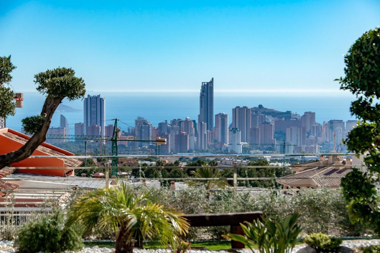 Вилла в Финестрате, Испания, 998 м² - фото 2