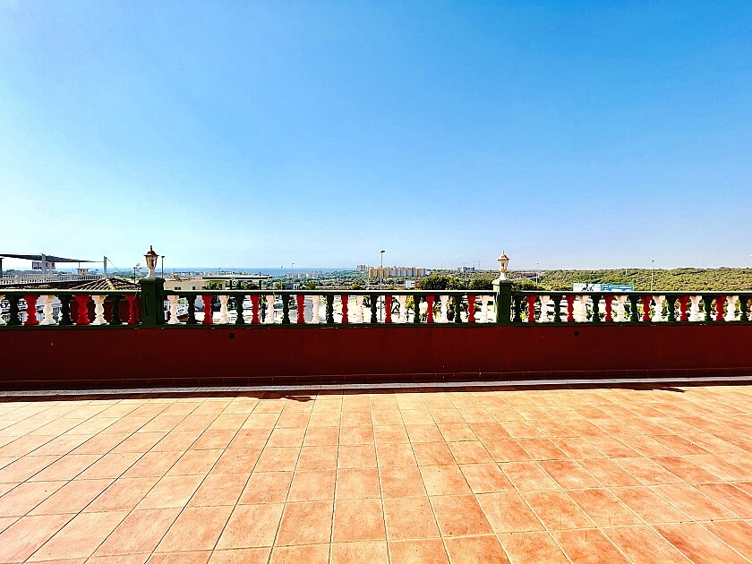 Коммерческая недвижимость в Ориуэла Коста, Испания, 242 м² - фото 5