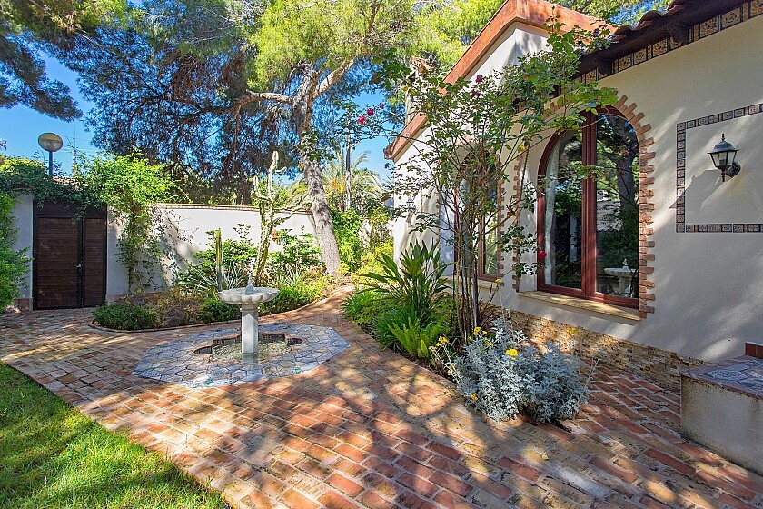 Вилла в Пунта Приме, Испания, 243 м² - фото 7