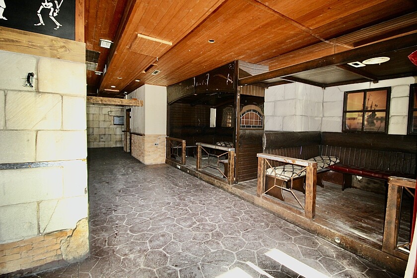 Коммерческая недвижимость в Торревьехе, Испания, 200 м² - фото 8