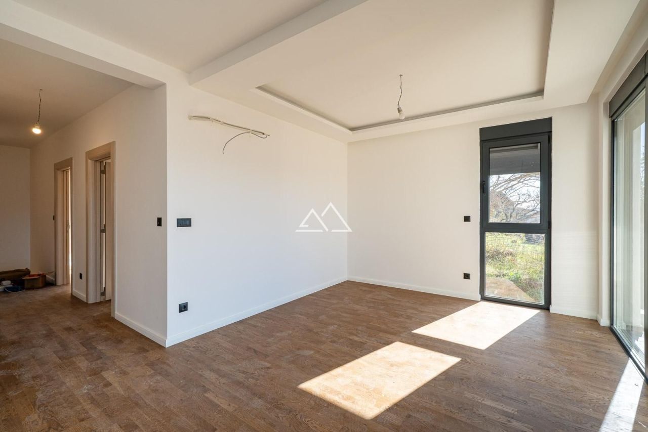 Апартаменты в Тивате, Черногория, 126 м² - фото 6