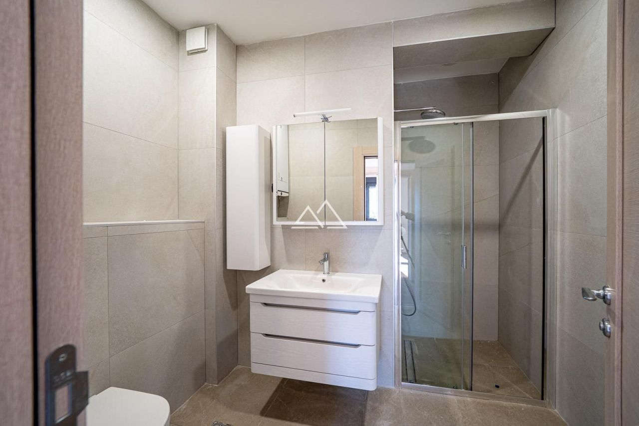 Апартаменты в Тивате, Черногория, 126 м² - фото 9