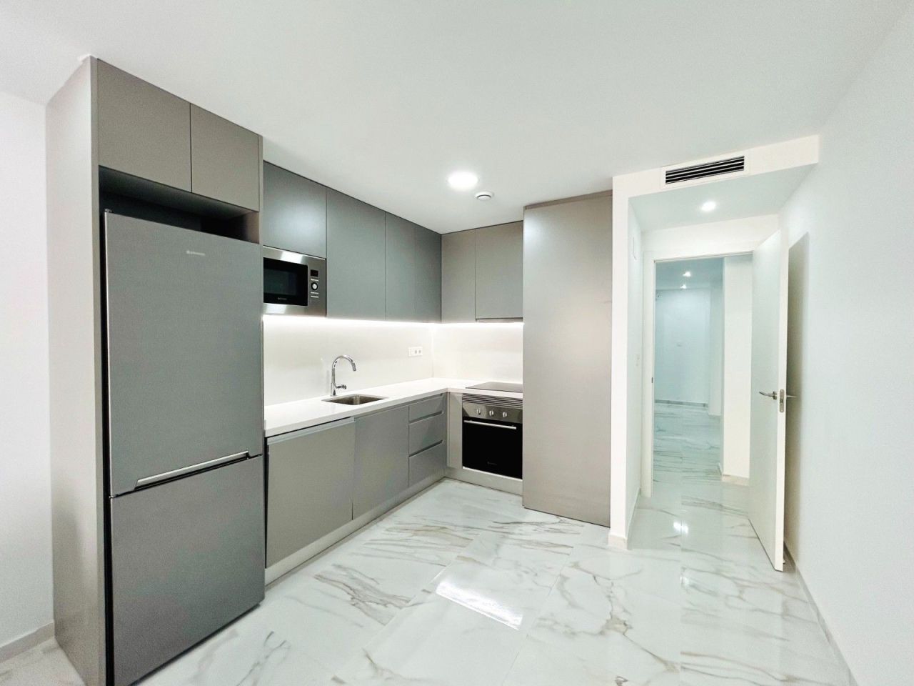 Апартаменты в Торревьехе, Испания, 80 м² - фото 9