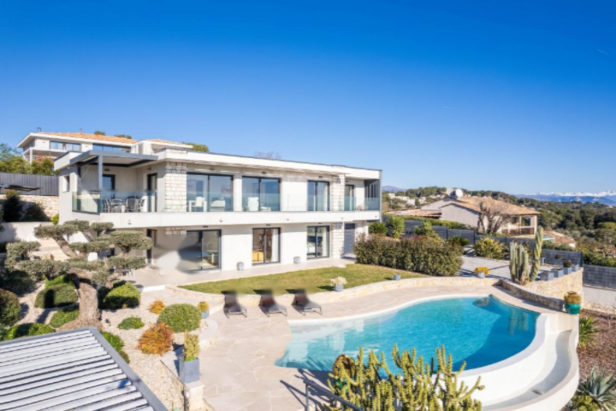 Квартира в Каннах, Франция, 260 м² - фото 1