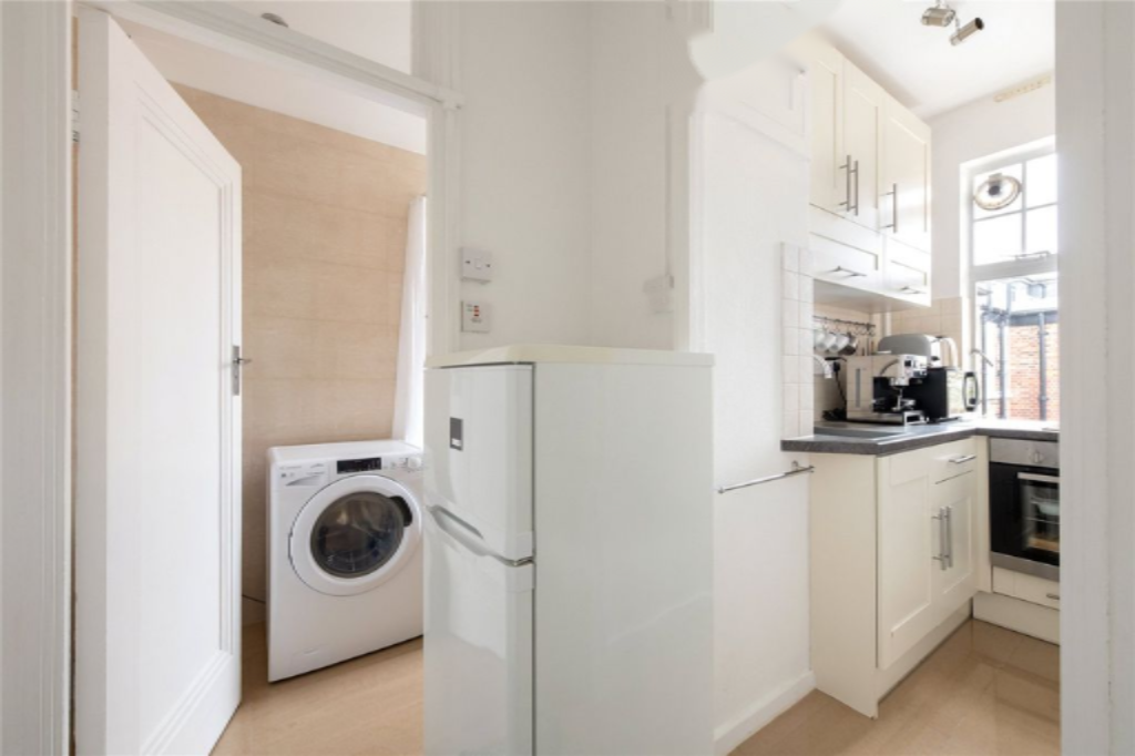 Квартира в Лондоне, Великобритания, 28 м² - фото 1