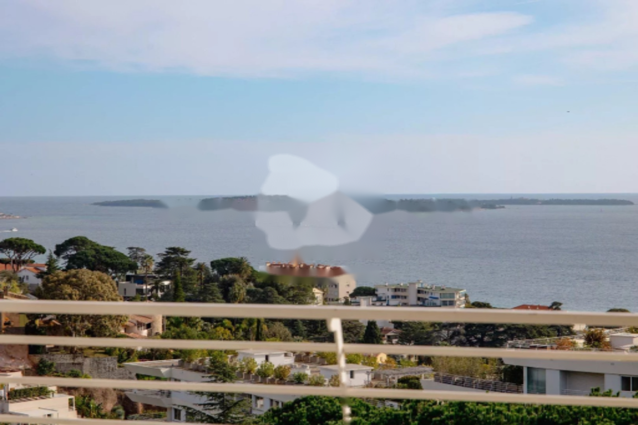 Квартира в Каннах, Франция, 98 м² - фото 1