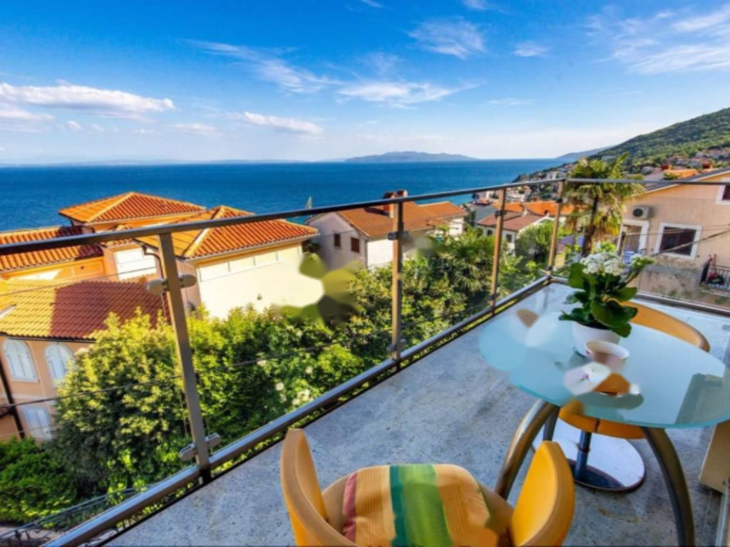 Дом в Опатии, Хорватия, 380 м² - фото 1