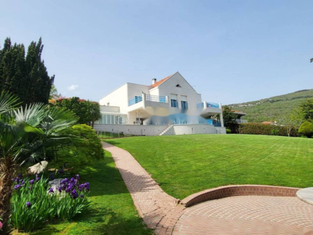 Дом в Опатии, Хорватия, 566 м² - фото 1