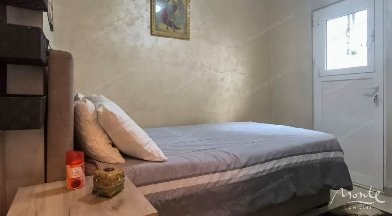 Апартаменты в Доброте, Черногория, 54 м² - фото 10