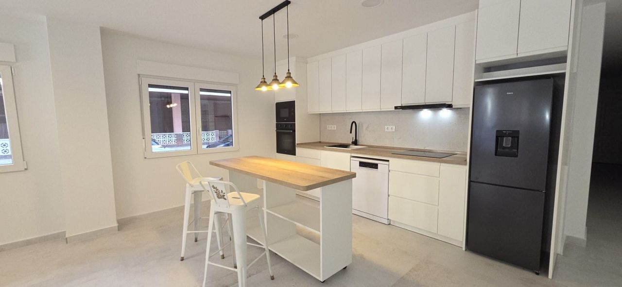 Апартаменты в Торревьехе, Испания, 171 м² - фото 9