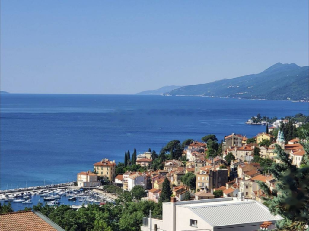 Дом в Опатии, Хорватия, 515 м² - фото 2