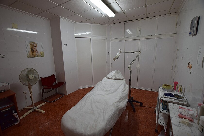 Коммерческая недвижимость в Торревьехе, Испания, 90 м² - фото 9