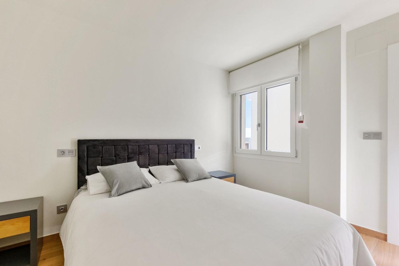 Вилла в Рохалесе, Испания, 129 м² - фото 9