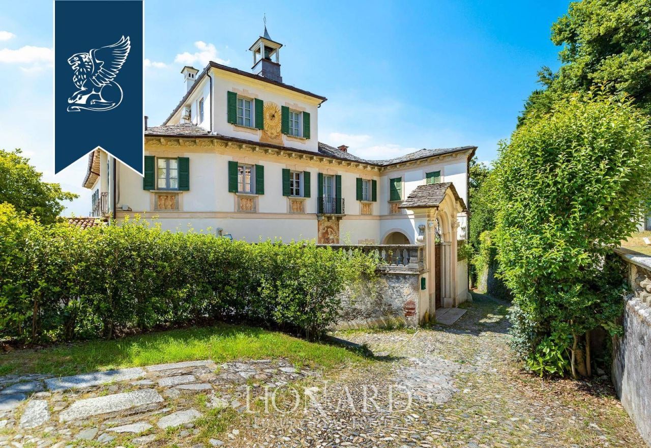 Вилла в Новаре, Италия, 1 500 м² - фото 3