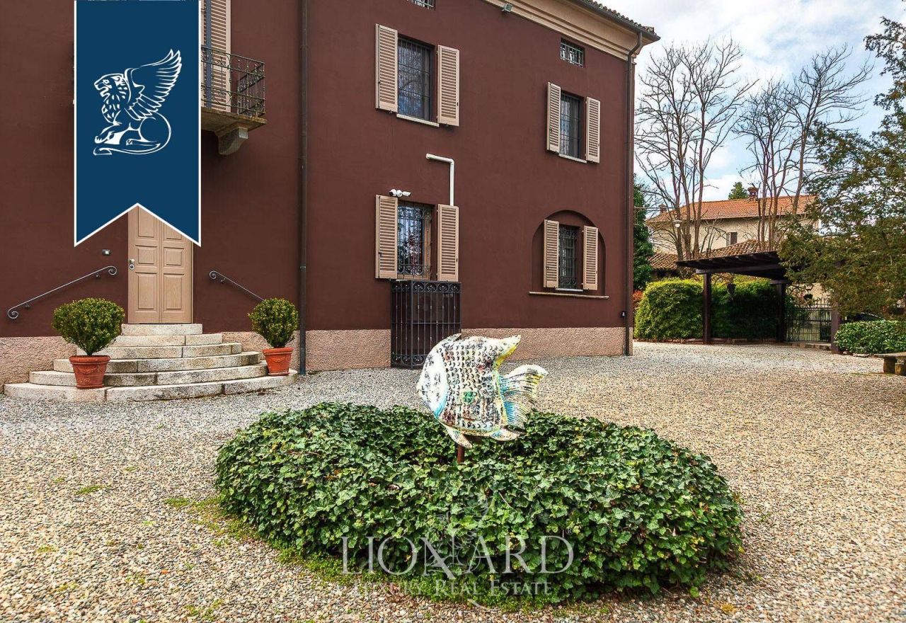 Вилла в Алессандрии, Италия, 1 345 м² - фото 6