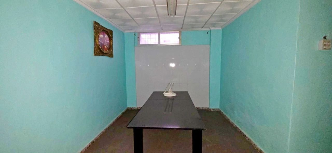 Коммерческая недвижимость в Торревьехе, Испания, 400 м² - фото 10