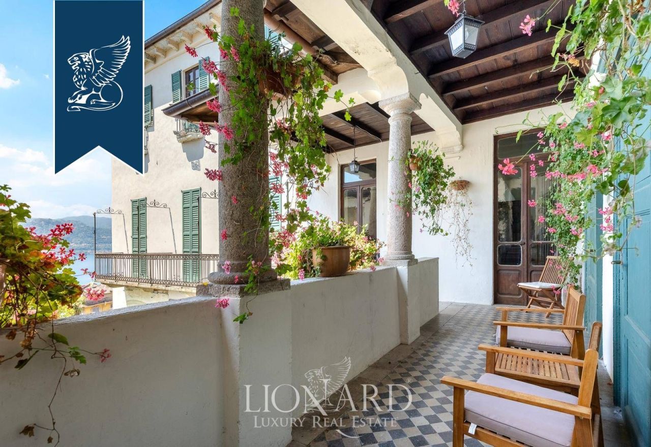 Вилла в Новаре, Италия, 1 500 м² - фото 10