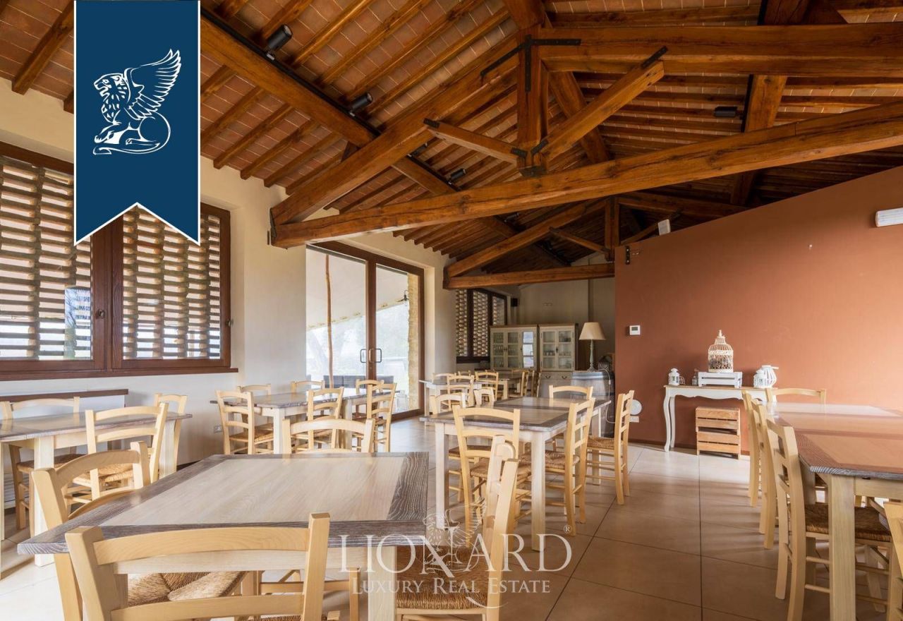 Ферма в Сиене, Италия, 1 055 м² - фото 11