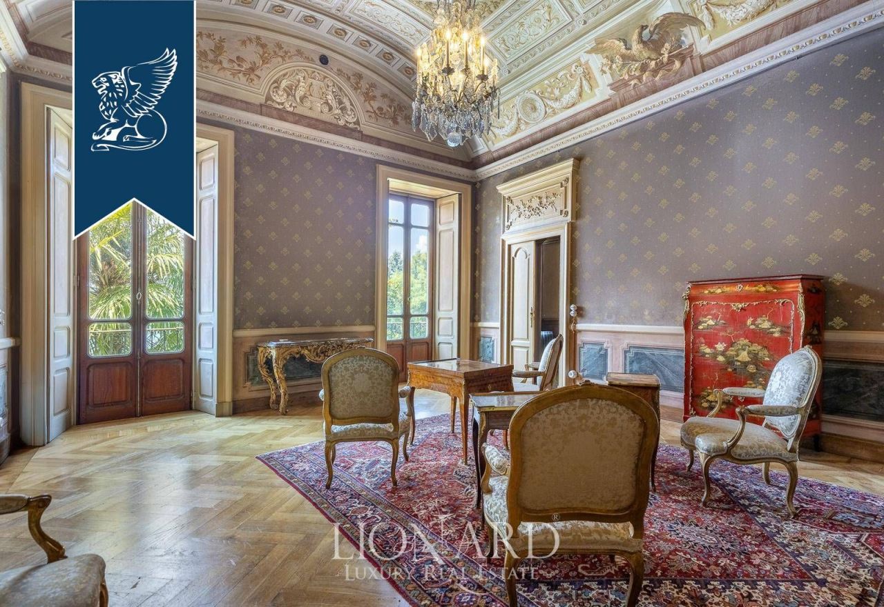 Вилла в Новаре, Италия, 1 500 м² - фото 13