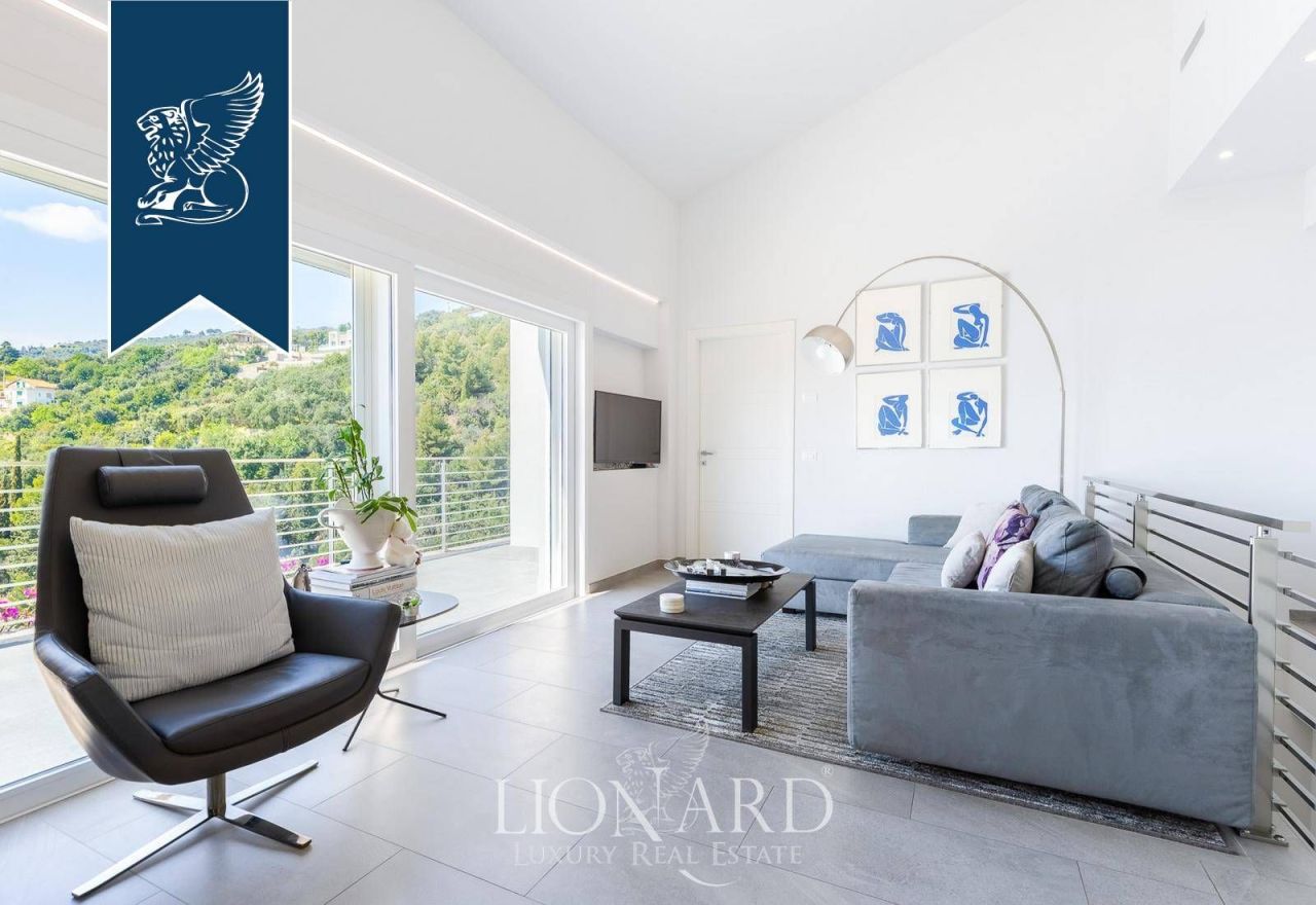 Вилла в Алассио, Италия, 145 м² - фото 14