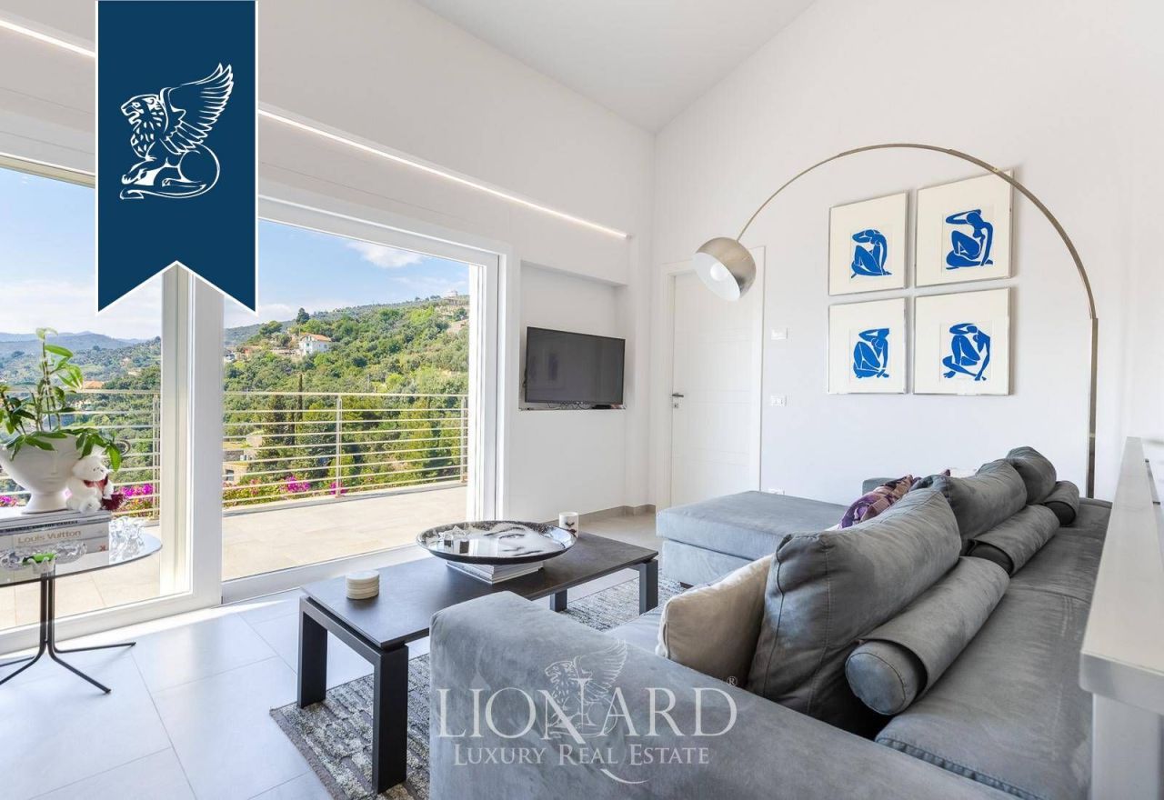 Вилла в Алассио, Италия, 145 м² - фото 16