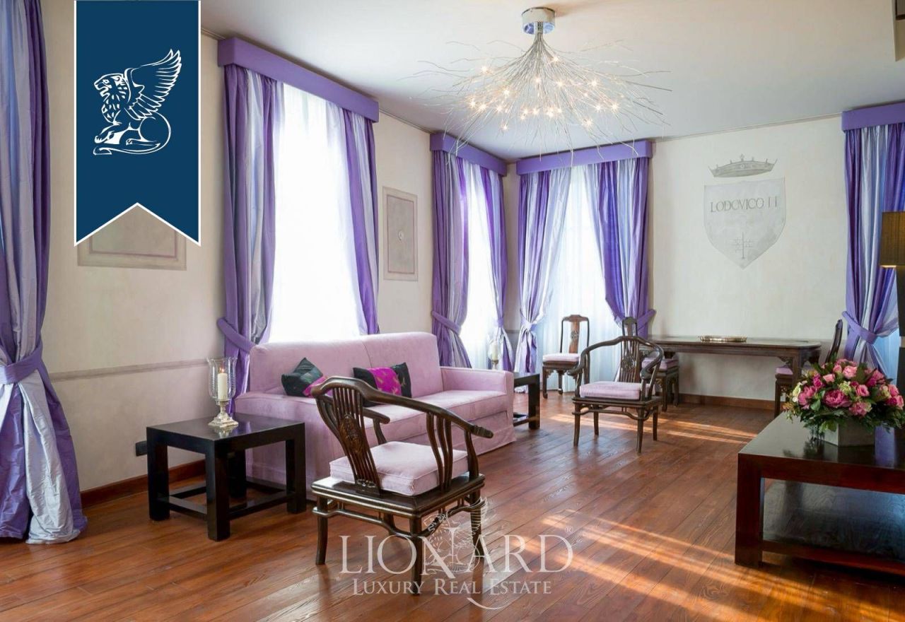 Замок в Массе, Италия, 1 000 м² - фото 16