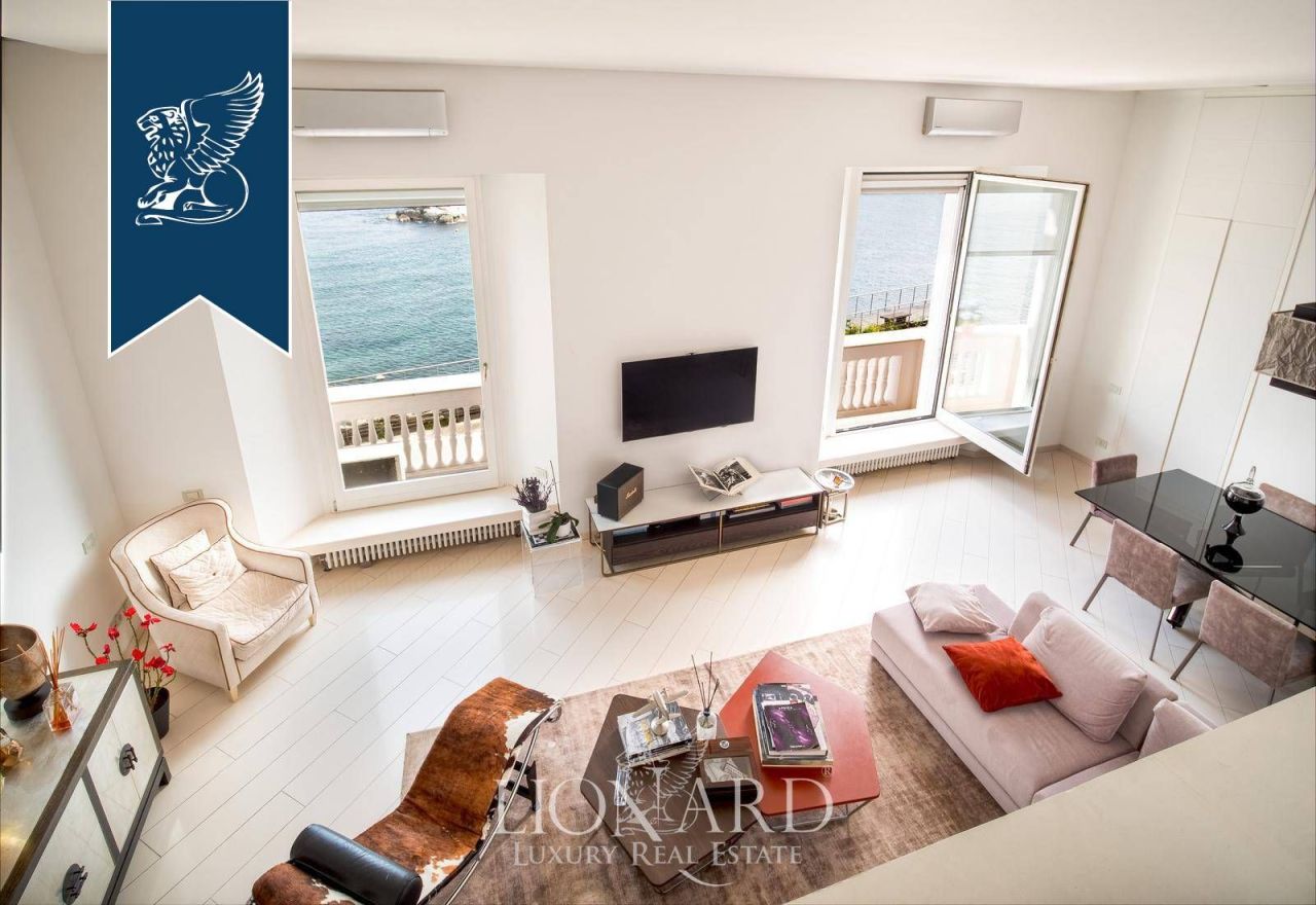 Апартаменты в Неаполе, Италия, 250 м² - фото 19