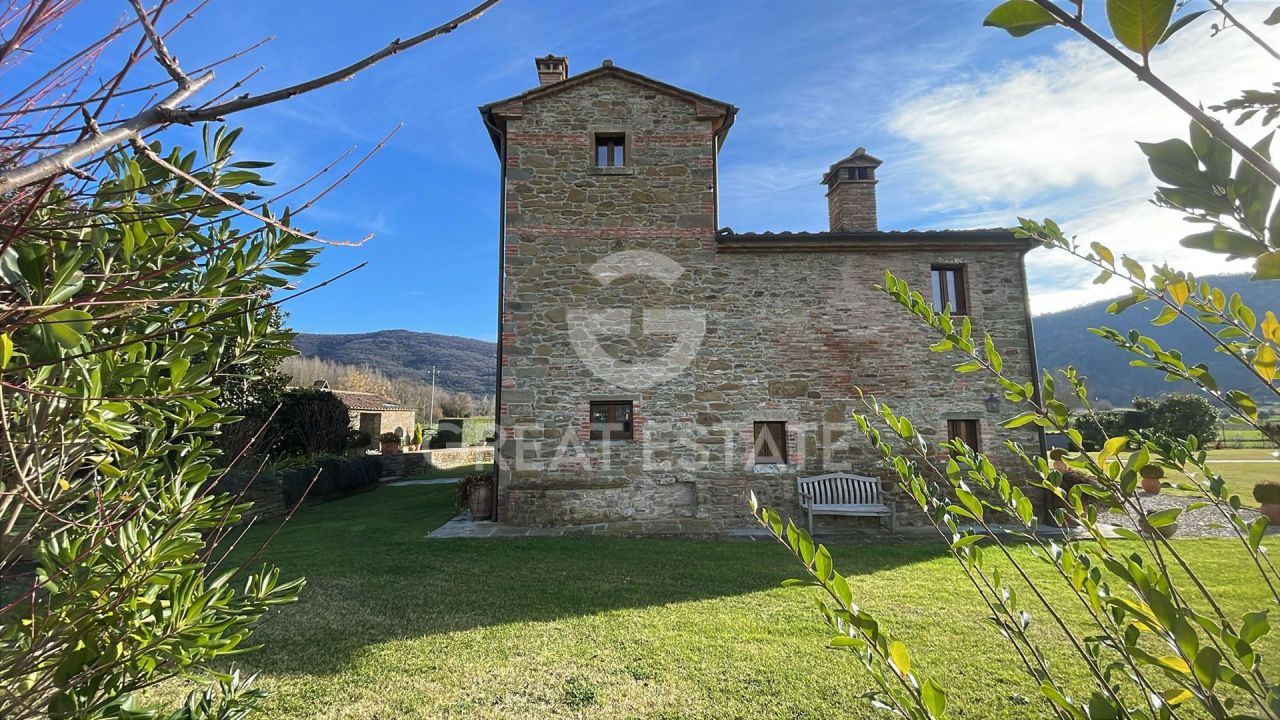 Дом в Кортоне, Италия, 419.4 м² - фото 5