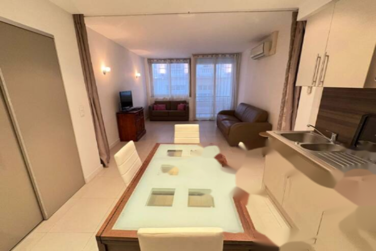 Квартира в Каннах, Франция, 36 м² - фото 2